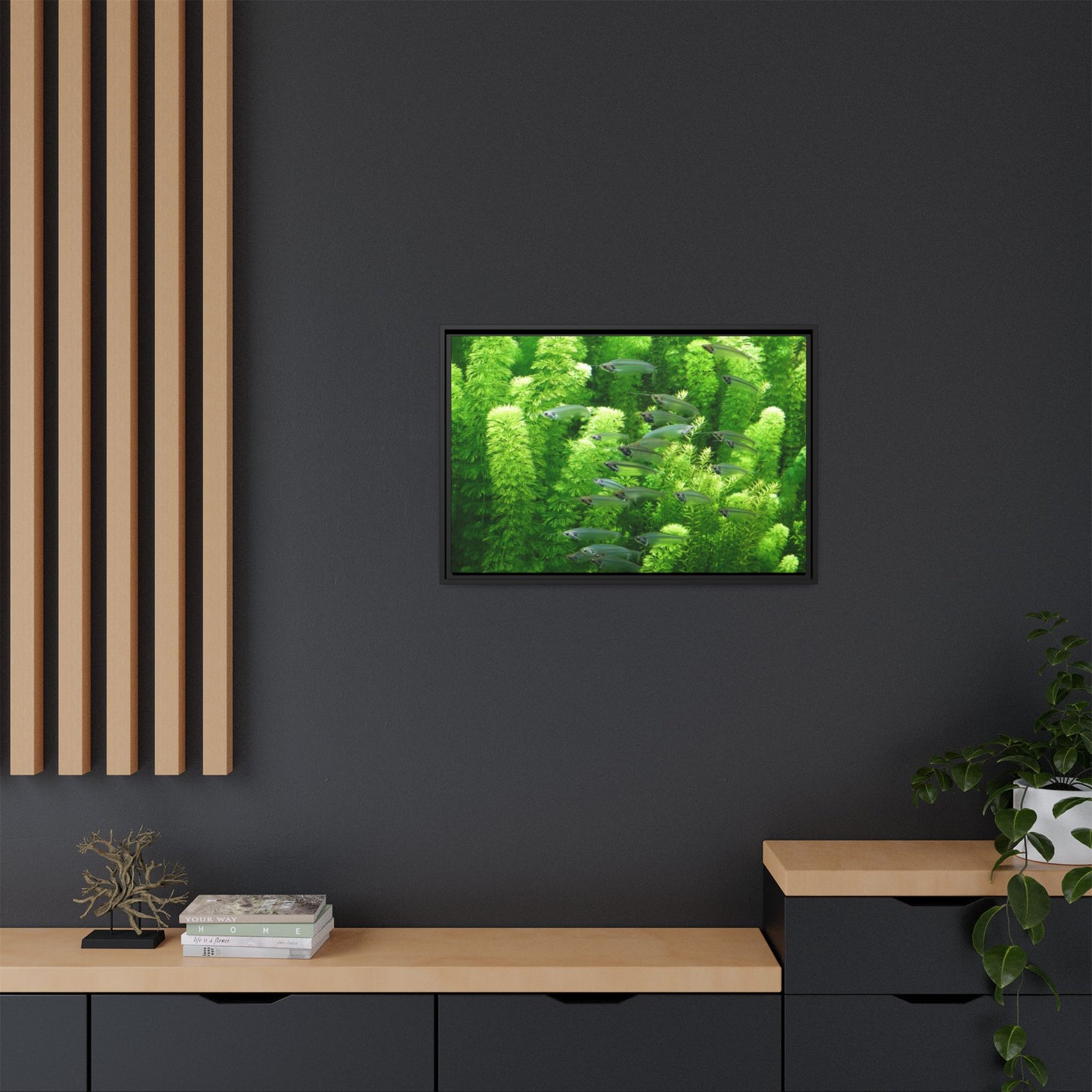 Fish Scene | Virtual Tank | Glass Cats in weed