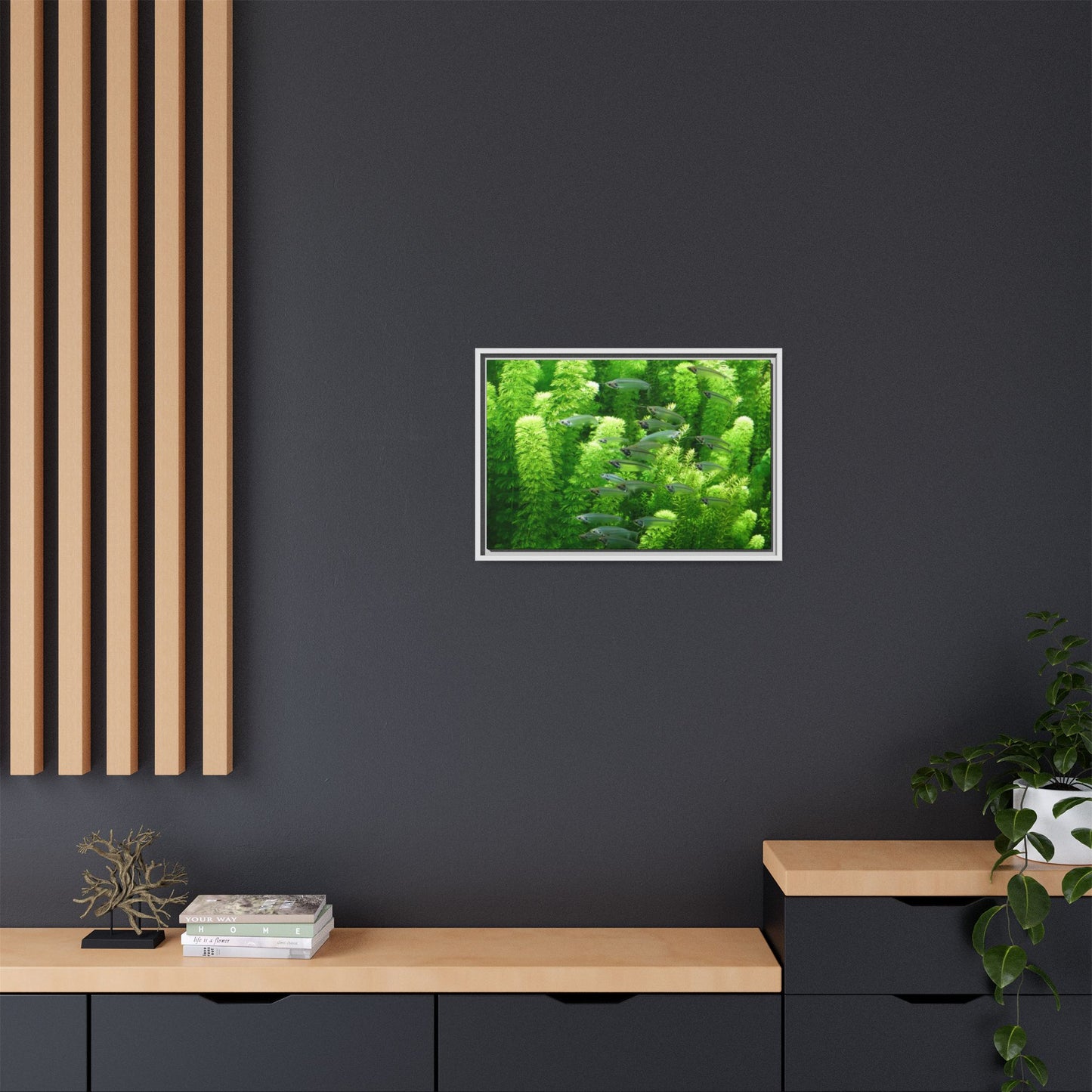 Fish Scene | Virtual Tank | Glass Cats in weed