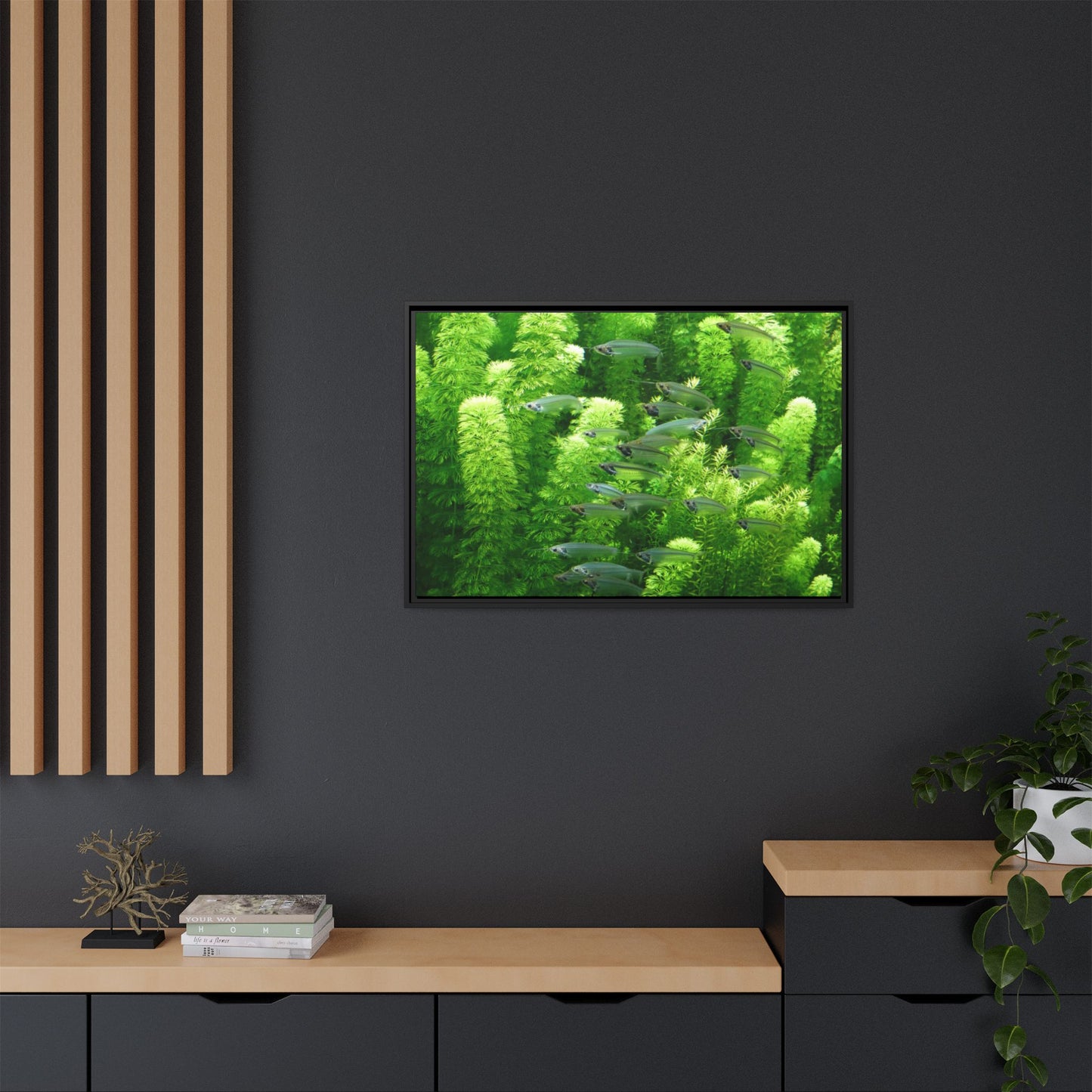 Fish Scene | Virtual Tank | Glass Cats in weed